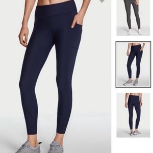 VS Sport Knockout leggings with pockets. NWT.